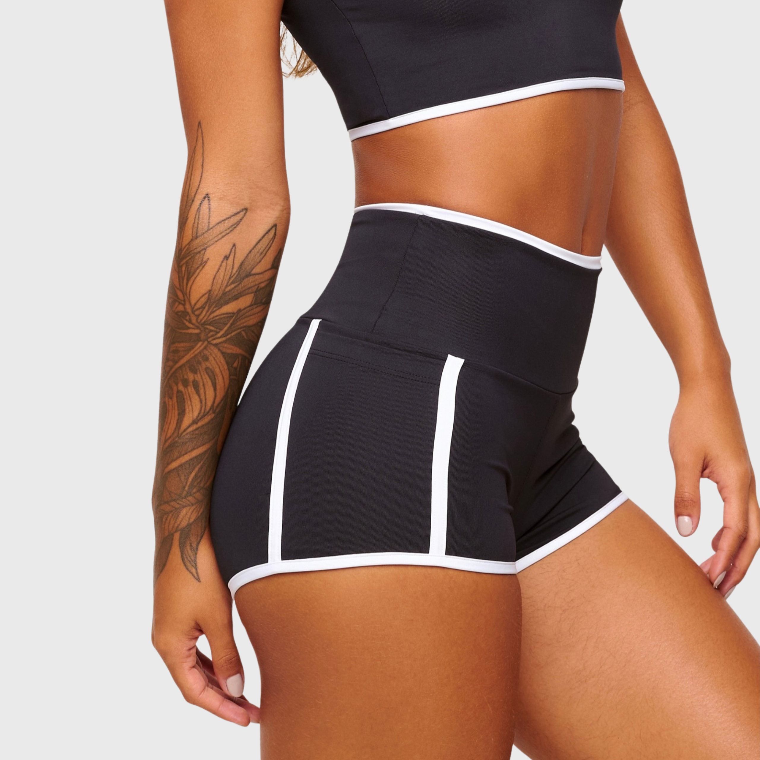 Off Duty Shorts | Black